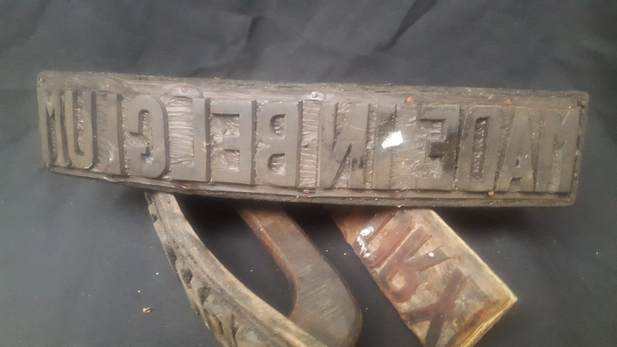 Oude stempel ” MADE IN BELGIUM”