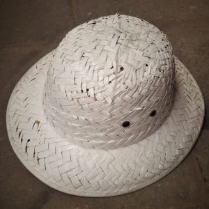 rieten tropenhelm